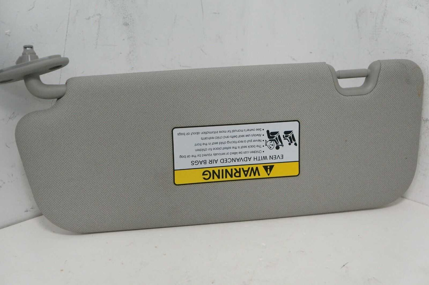 14-16 kia forte passenger side right sun visor gray 85220a7110ed oem - Alshned Auto Parts