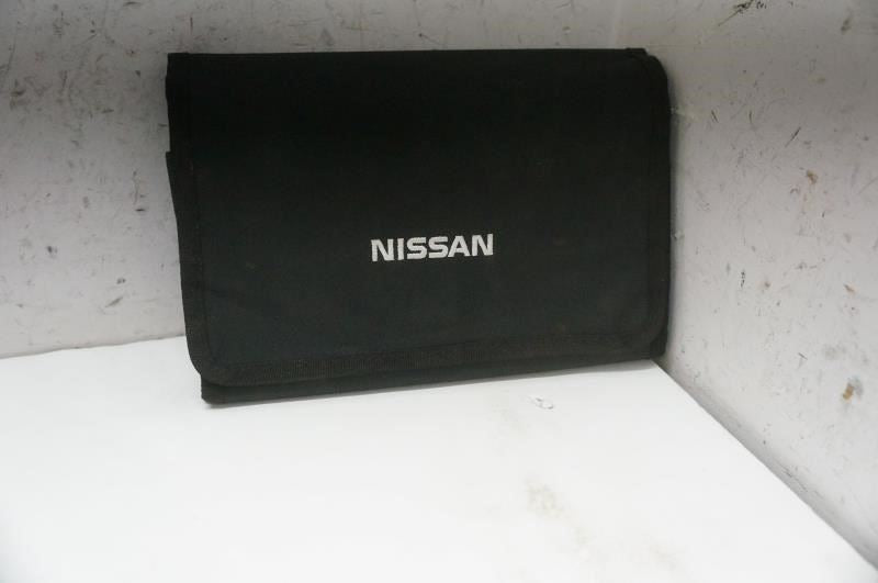 2017 Nissan Titan Owner's Manual Book Set with Case - Alshned Auto Parts