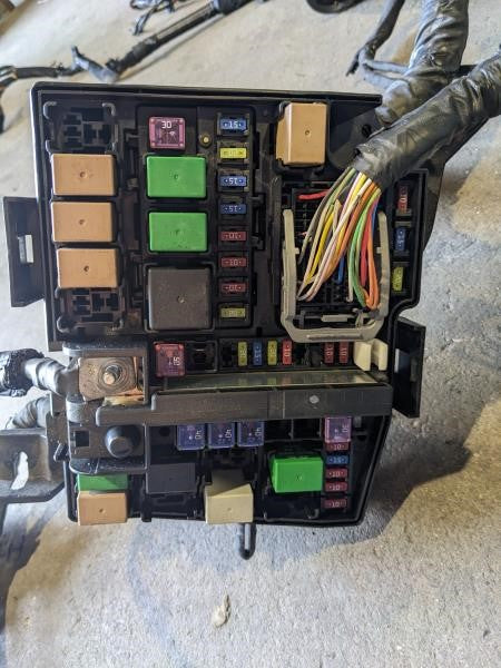 2012 Kia Optima LX 2.4L Engine Wiring Harness w/ Fuse Box 91430-2T122 OEM - Alshned Auto Parts