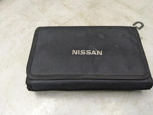 2019 Nissan Altima Sedan Owners Manual Set with Case SU19EA-1L34U0 - Alshned Auto Parts