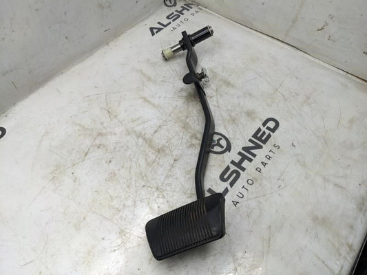 2013-2022 Ram 1500 Classic Emergency Brake Pedal & Pad 52122405AD OEM - Alshned Auto Parts