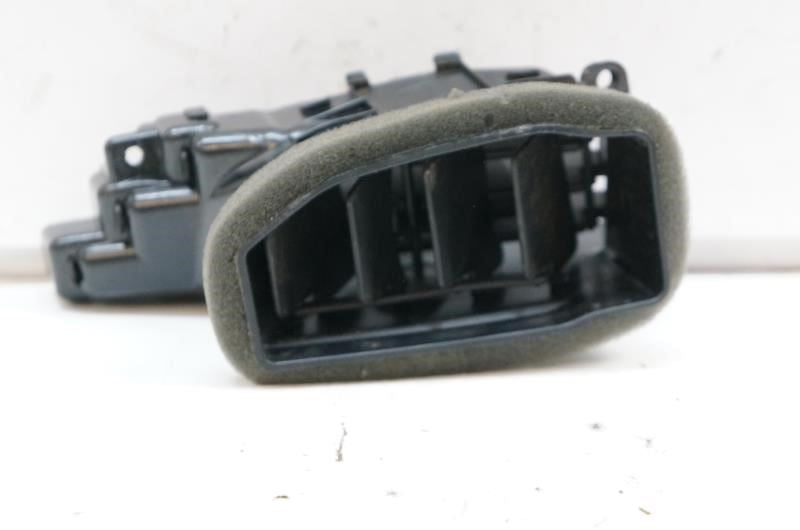 2016 Acura MDX Center Right Air Vent 77250-TZ5-A0 OEM - Alshned Auto Parts