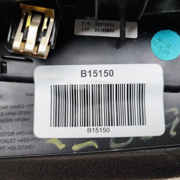 2019-2023 Cadillac XT4 Dash Right Bezel Molding w/ Air Vent 84546018 OEM *ReaD* - Alshned Auto Parts