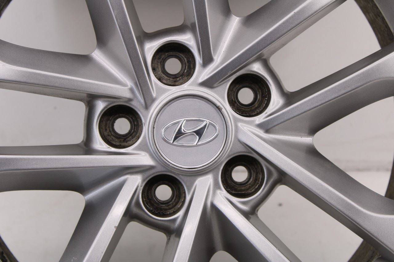 2019-2020 Hyundai Santa Fe SEL Aluminum Wheel R17x7.0J 52910-S1110 OEM - Alshned Auto Parts