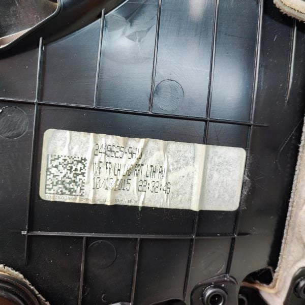2015-2021 Mercedes-Benz C300 Front Left Side Door Trim Panel 2057205311649H1510