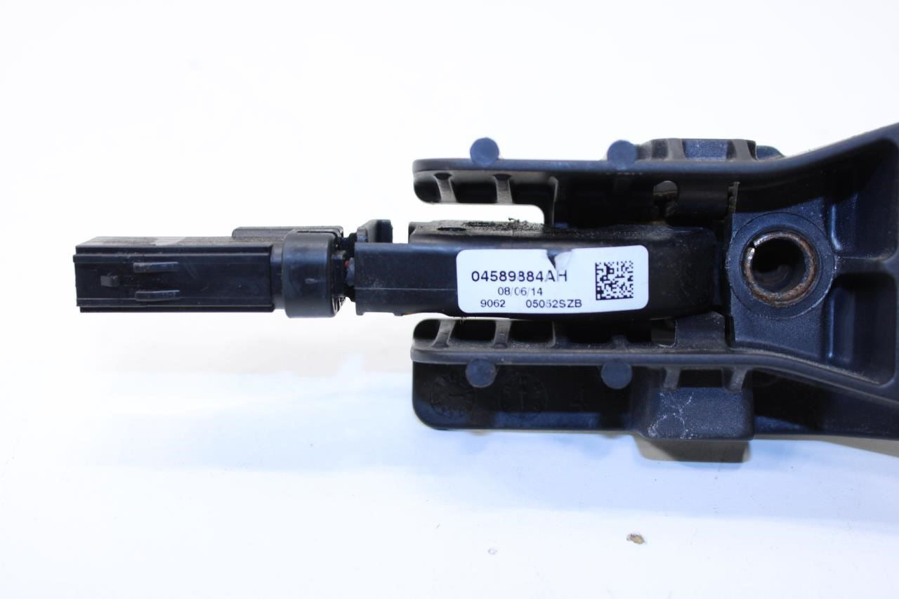 12-15 Jeep Grand Cherokee Limited Front Right Door Exterior Handle 4589884AH OEM - Alshned Auto Parts