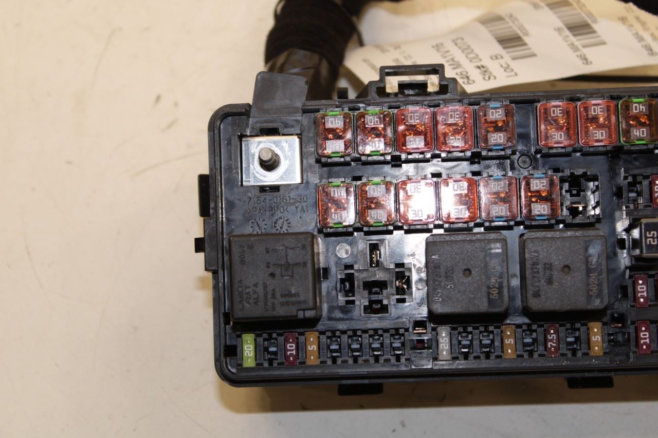 2014-2016 Maserati Ghibli S Q4 Rear Body Wire Harness w/ Fuse Box 670030497 OEM - Alshned Auto Parts