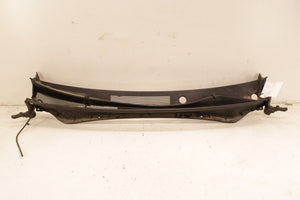 2022-2025 Hyundai Tucson SEL Front Windshield Cowl Vent Cover Panel 86151-CW000