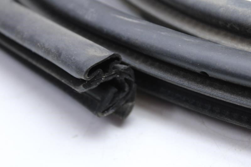 2020-2024 Nissan Sentra Front Left Door Weatherstrip On Body 76922-6LE0A OEM - Alshned Auto Parts
