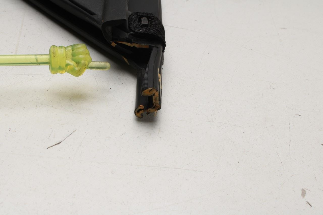 23-25 Kia Sportage Hybrid EX FR RH Door Quarter Window Glass 82540-P1000 *ReaD* - Alshned Auto Parts