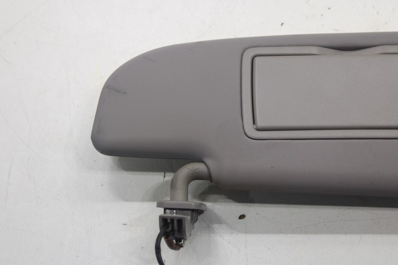 17-22 Alfa Romeo Giulia Ti 2.0L Front Right Side Sun Visor w/ Illuminated Mirror - Alshned Auto Parts