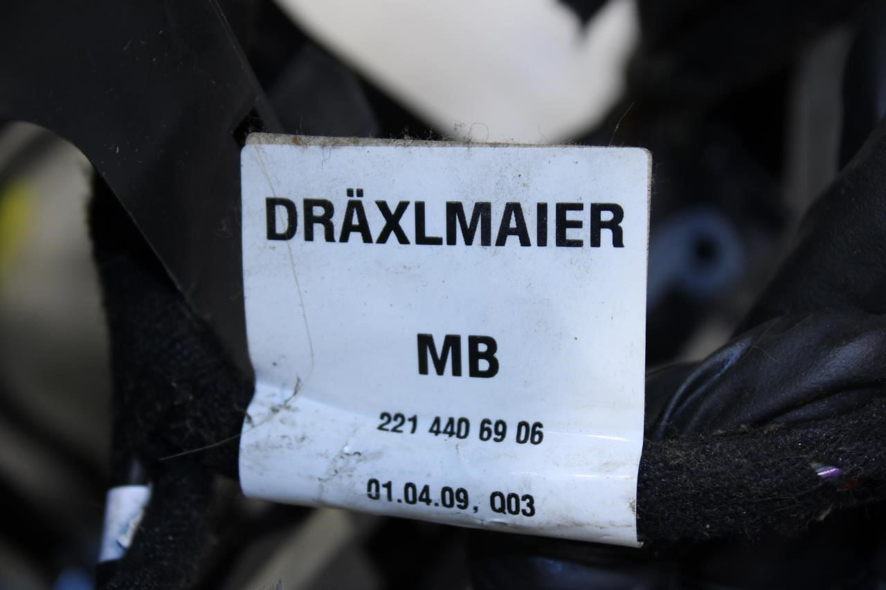 07-13 Mercedes-Benz S550 Front RH Seat Lower Frame w/ Cushion 221-910-04-80 OEM - Alshned Auto Parts