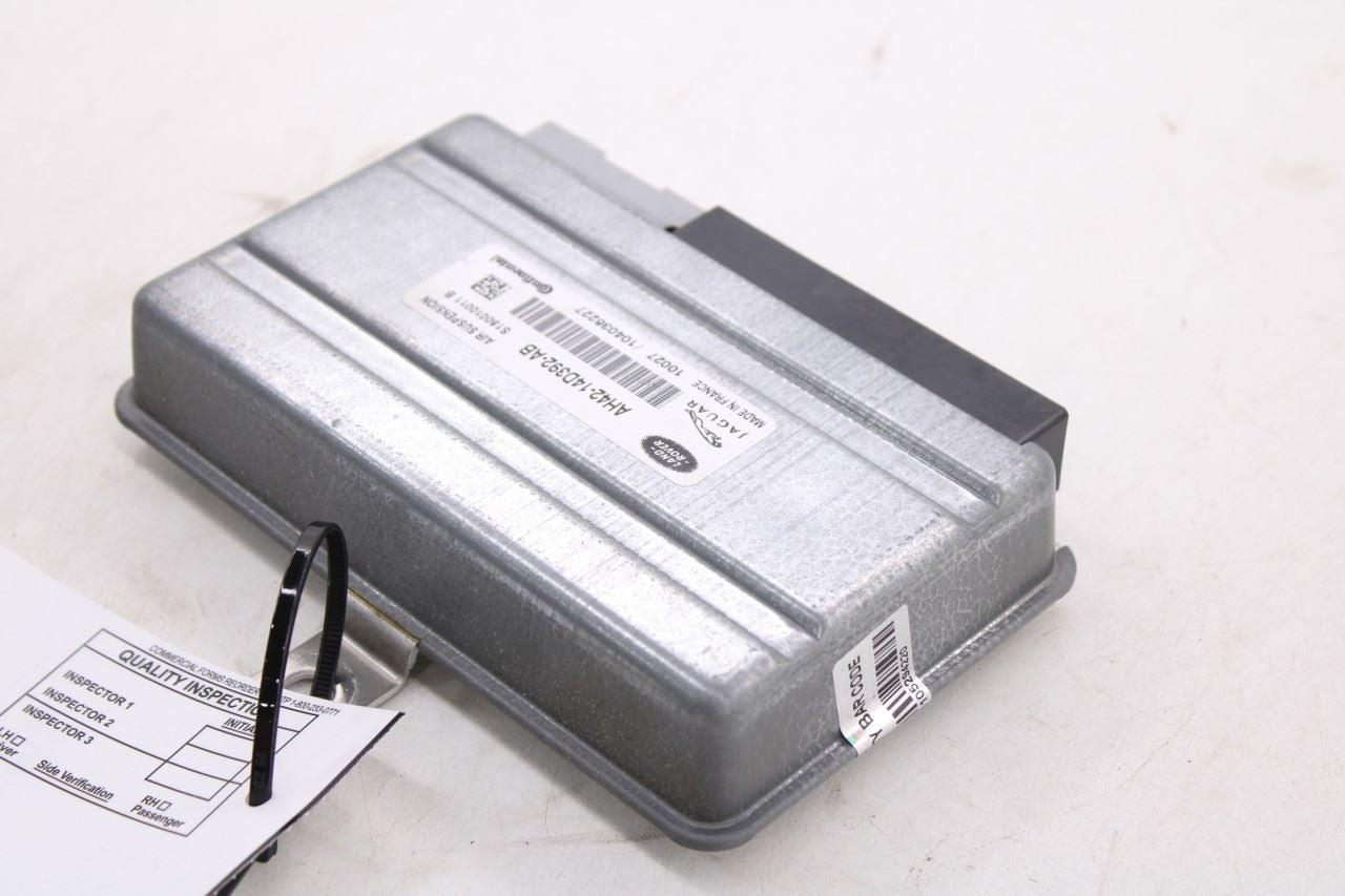 07-12 Land Rover Range Rover HSE Air Suspension Computer Control Module LR0143235