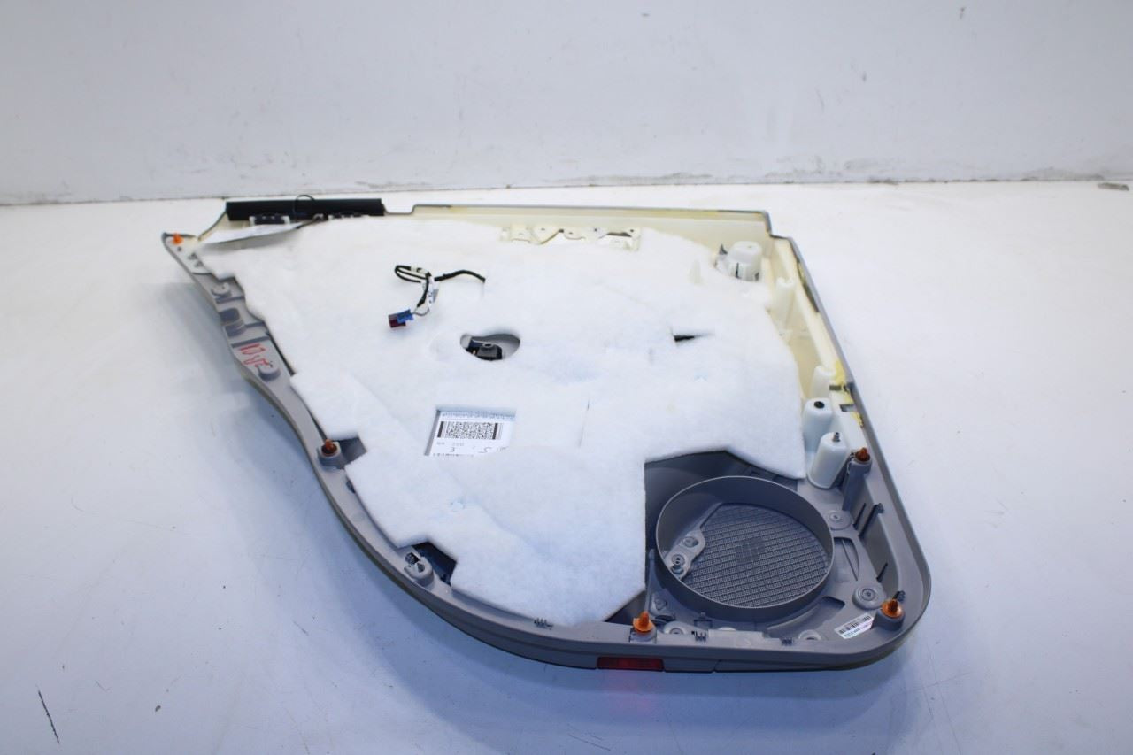 2012-2015 Mercedes-Benz ML350 Rear Right Door Trim Panel 166-730-04-70-7M57 OEM - Alshned Auto Parts