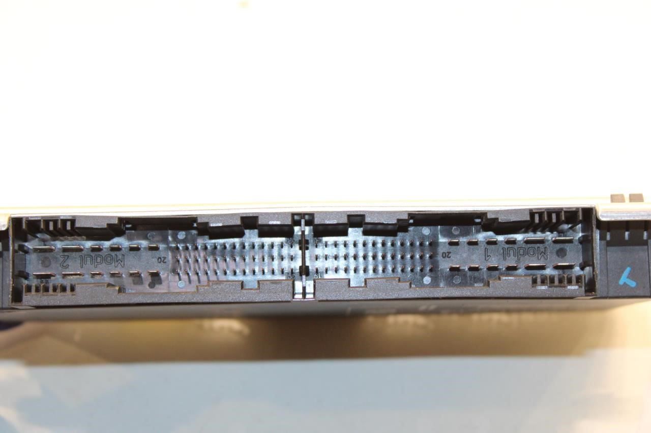 2013-2015 BMW 750I xDrive Footwell Light Control Module 61359313928 OEM - Alshned Auto Parts