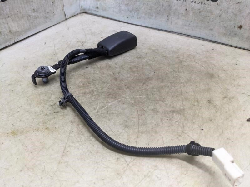 2017-2020 Hyundai Elantra Front Left Driver Seat Belt Buckle 88830-F3000-TRY OEM - Alshned Auto Parts