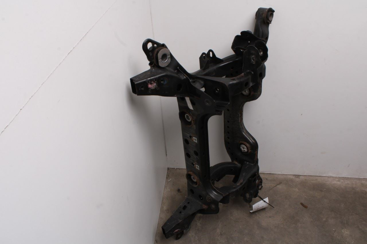 2018-26 Ford Mustang GT 5.0L RWD Rear Crossmember Subframe 6-MT JR3Z-5035-L OEM8