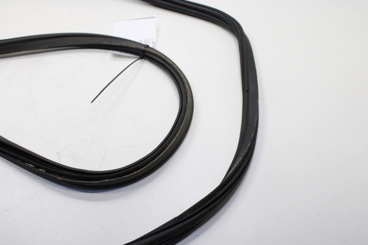 2014-2018 BMW X5 xDrive35i Trunk Lid Weatherstrip Seal 51767385847 OEM - Alshned Auto Parts