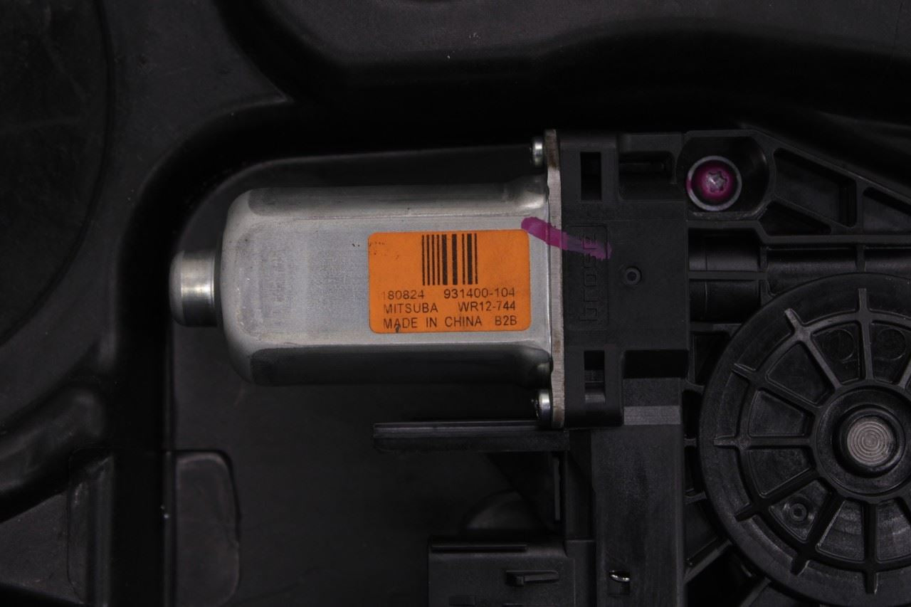 2014-2023 Jeep Cherokee Latitude FR LH Door Window Regulator w/ Carrier Plate - Alshned Auto Parts