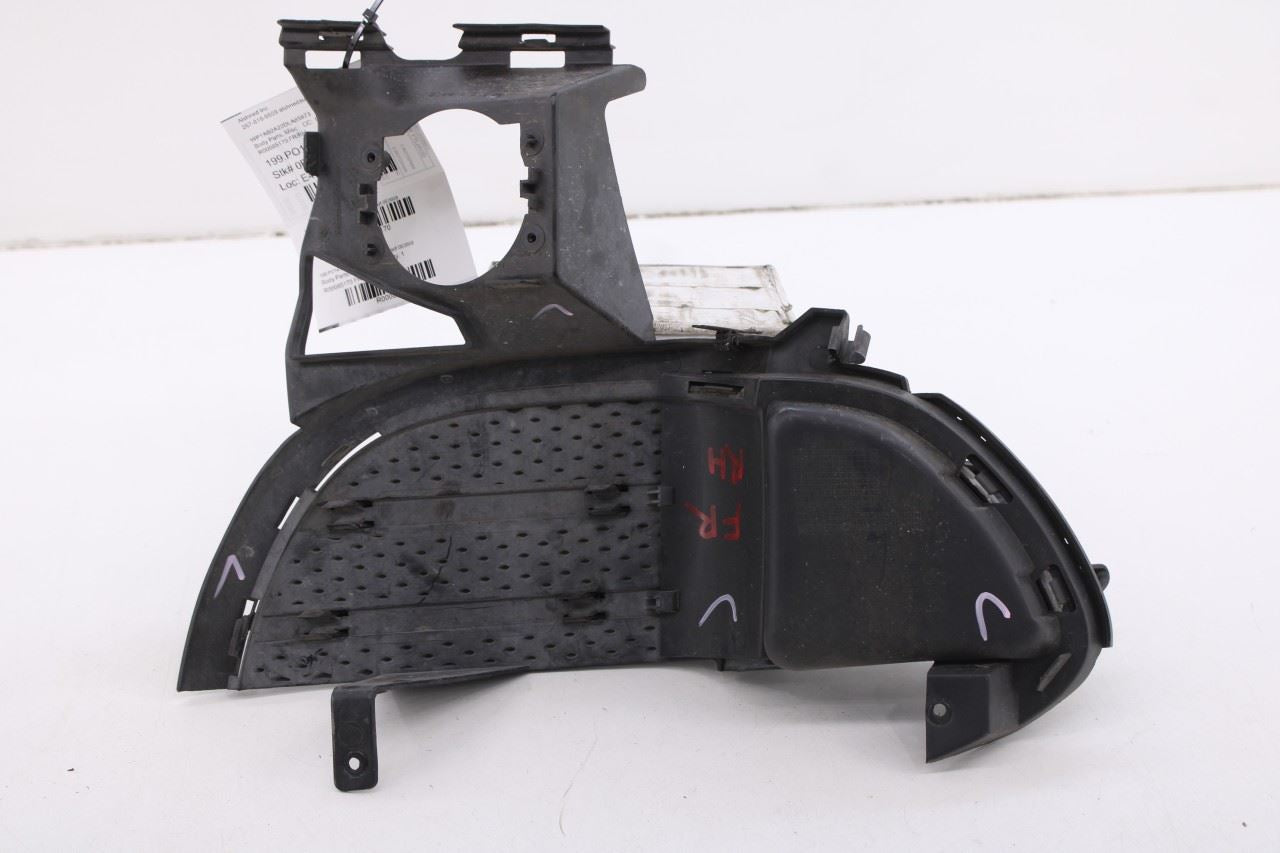 2011-2014 Porsche Cayenne S Front Bumper Right Outer Grille Cover 958505682007