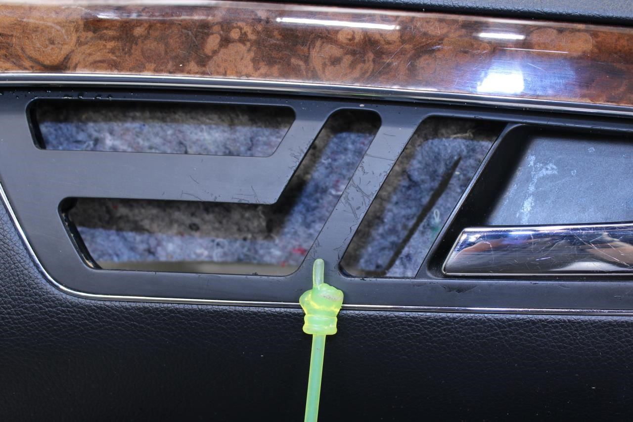 2007-2013 Mercedes-Benz S550 Front Right Door Trim Panel 221-720-18-79-9E71 OEM - Alshned Auto Parts