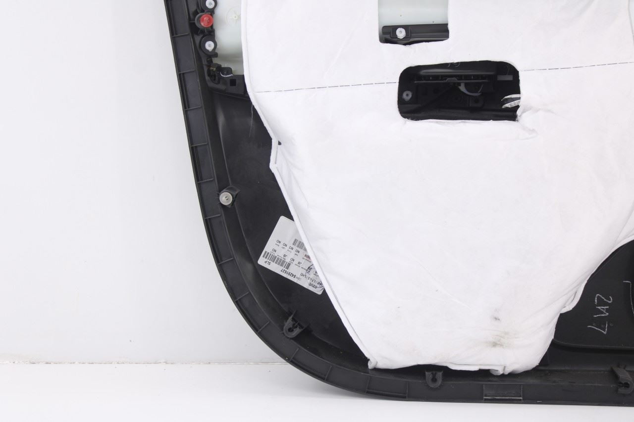 2018-2021 Chevrolet Equinox LT Front Right Side Door Trim Panel 84736140 OEM20