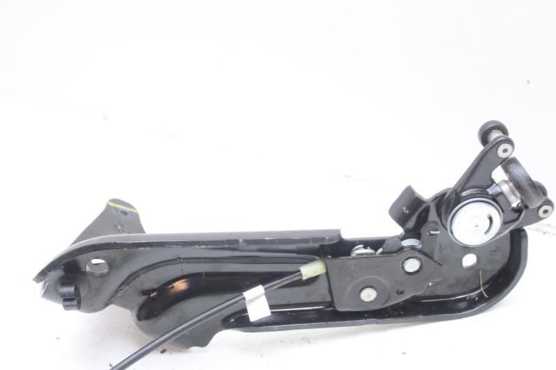 2017-24 Chrysler Pacifica Rear Left Slide Door Lower Roller Hinge 68185997AD OEM - Alshned Auto Parts