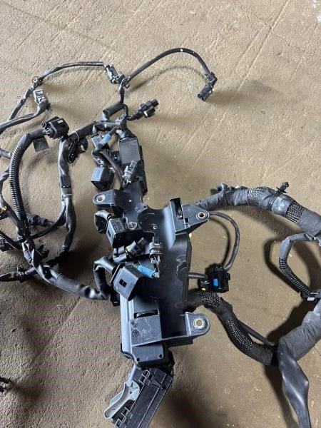 2016 Mercedes-Benz C300 2.0L Engine Wire Harness 274-150-99-56 OEM