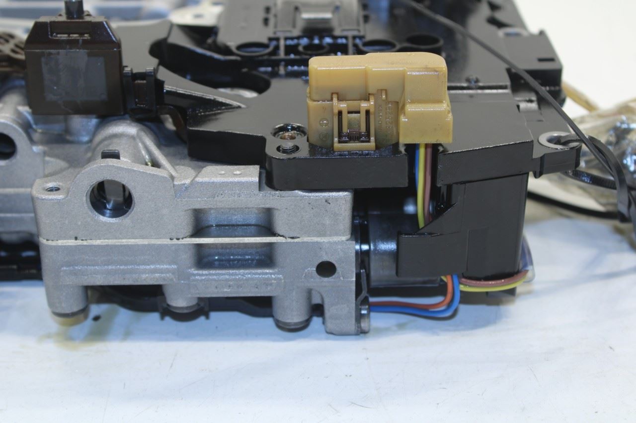 13-16 BMW 328i xDrive SULEV 2L AWD Auto Transmission Valve Body 99K 24347647840 - Alshned Auto Parts