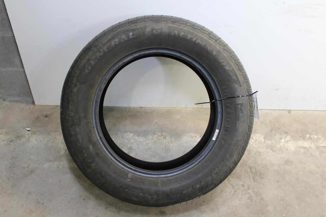 Tire General Altimax RT43 235/65R17 104T R63358 - Alshned Auto Parts