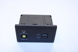 16-20 Nissan Pathfinder SV 3.5L Center Console Dual USB Port Aux Jack Media Hub
