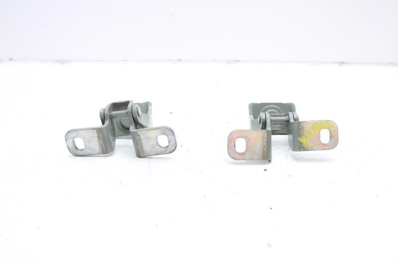 2024-25 Chevrolet Trax Rear Right and Left Side Liftgate Hinge Set 42733235 OEM - Alshned Auto Parts