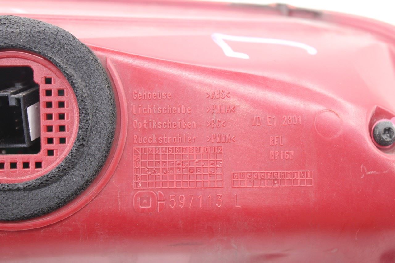 2012-2015 Audi A7 Premium Rear Left Driver Side Tail Light Lamp 4G8-945-095-A10