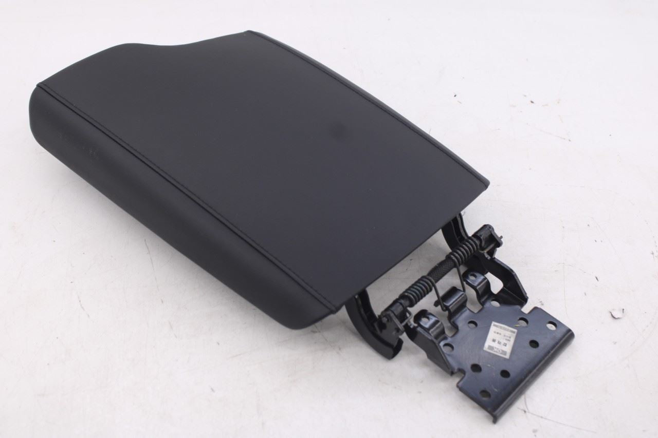 2020-2026 Hyundai Palisade Limited AWD Center Console Armrest 84660-S8000-NNB - Alshned Auto Parts