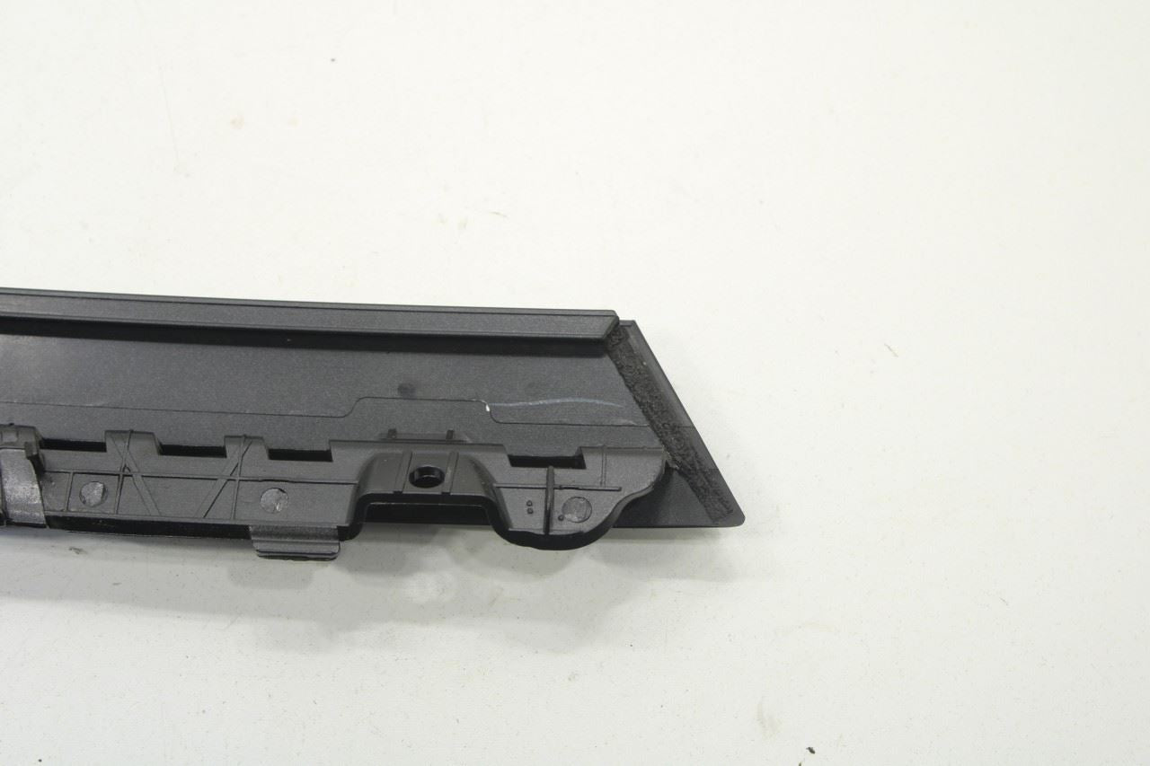 16-20 Kia Sorento LX Rear Left Door Rearward Corner Garnish Molding 83270-C5000 - Alshned Auto Parts