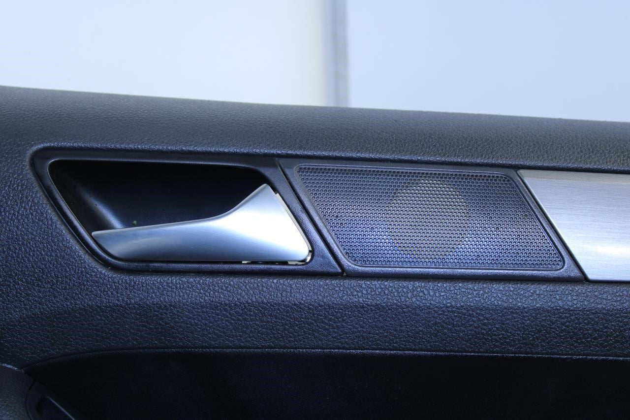 2013-2018 Volkswagen Jetta Sport Rear Right Door Trim Panel 5C6-867-212-T-HON - Alshned Auto Parts