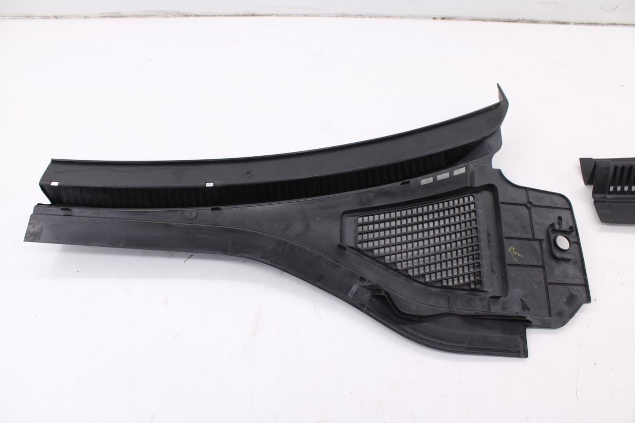 2019-2026 Volkswagen Jetta SE Front Windshield Cowl Vent Panel 17B-819-404-A OEM6