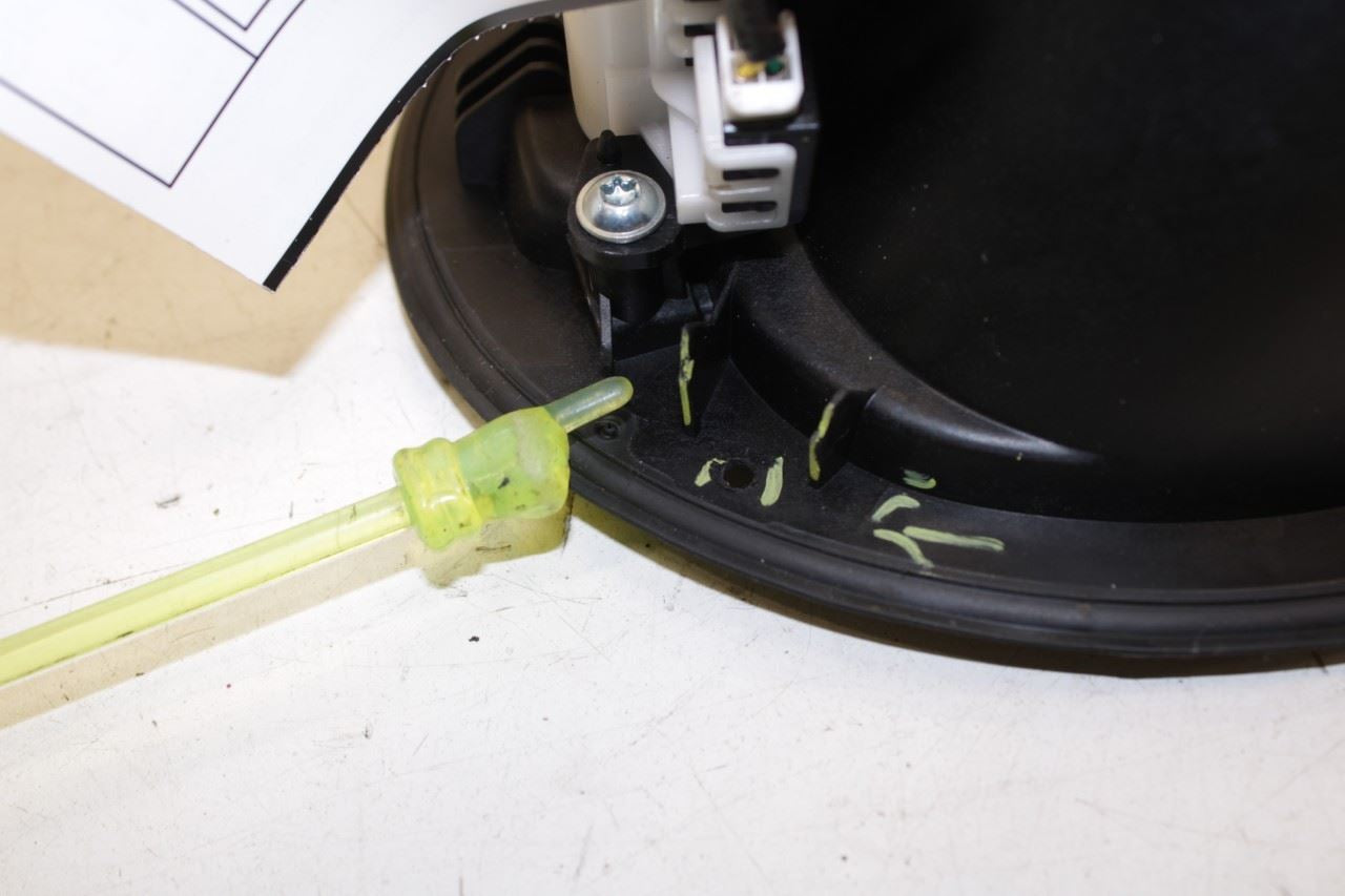 21-25 Mazda CX30 S 2.5L Fuel Tank Filler Door Lid Cover Pocket DGH942421 *ReaD* - Alshned Auto Parts