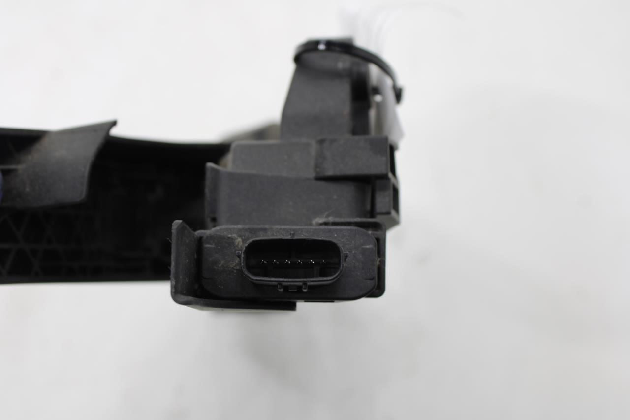 2015-21 Hyundai Tucson Value 2.0L Accelerator Throttle Gas Pedal 32700-C5110 OEM - Alshned Auto Parts