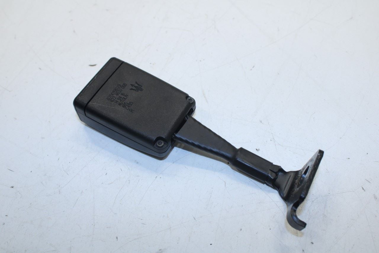 2017-21 Maserati Ghibli Rear RH and LH Side Center 2nd Row Seat Belt Buckle Set - Alshned Auto Parts