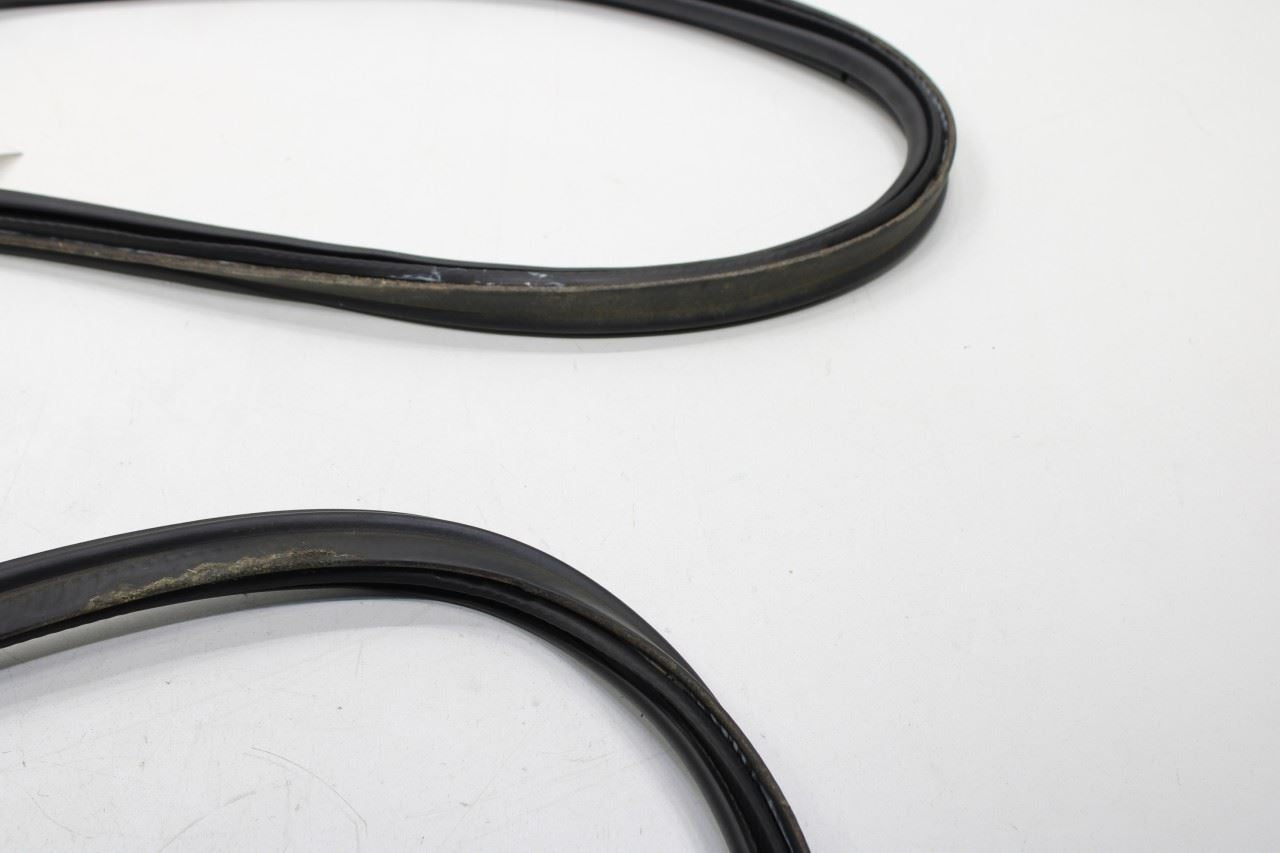 2014-2018 BMW X5 xDrive35i Trunk Lid Weatherstrip Seal 51767385847 OEM - Alshned Auto Parts