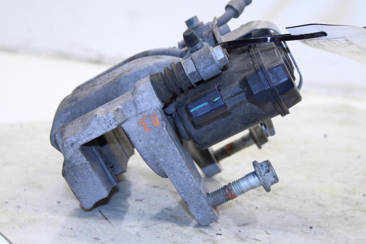 2019-2025 Cadillac XT4 Premium Rear Right Side Brake Disc Caliper 13517686 OEM - Alshned Auto Parts