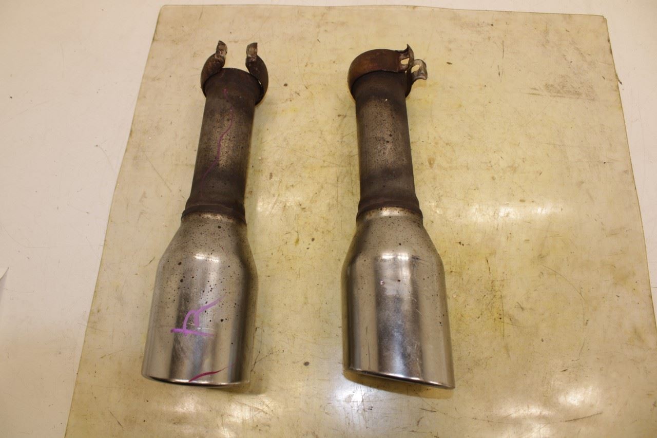 2011-2018 Ram 1500 Big Horn Rear Left and Right Exhaust Tailpipe Tip 68271071AA - Alshned Auto Parts