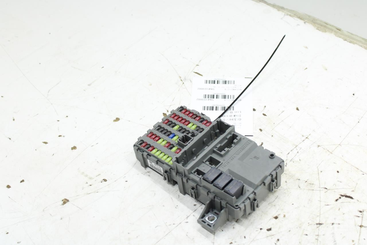 2018-20 Honda Accord 1.5L Cabin Fuse Relay Box Junction Block 38200-TVA-A11 OEM - Alshned Auto Parts