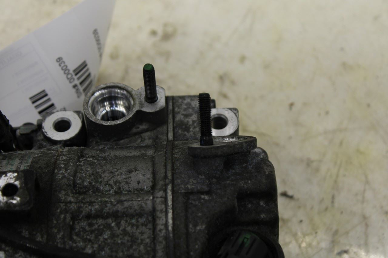 2019-2020 Kia Sorento LX 3.3L AC Air Conditioner Compressor 97701-C6910 OEM - Alshned Auto Parts