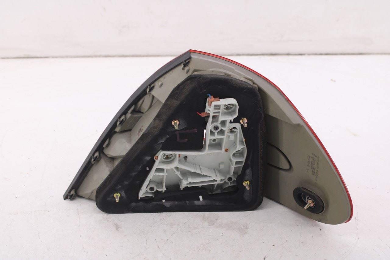 2003-2006 Mercedes-Benz E500 Rear Left Driver Side Tail Light Lamp 211-820-05-64 - Alshned Auto Parts