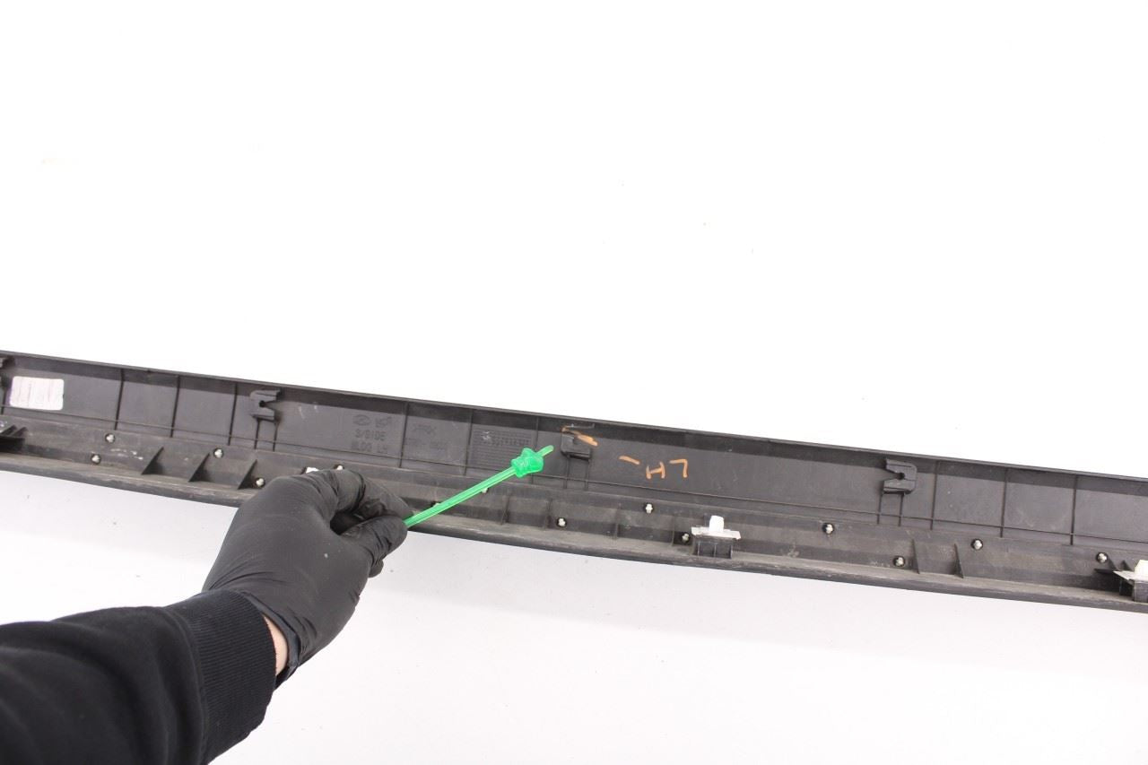 2019-23 Hyundai Santa Fe SEL Left Rocker Skirt Panel Molding 87751-S2000 *ReaD* - Alshned Auto Parts