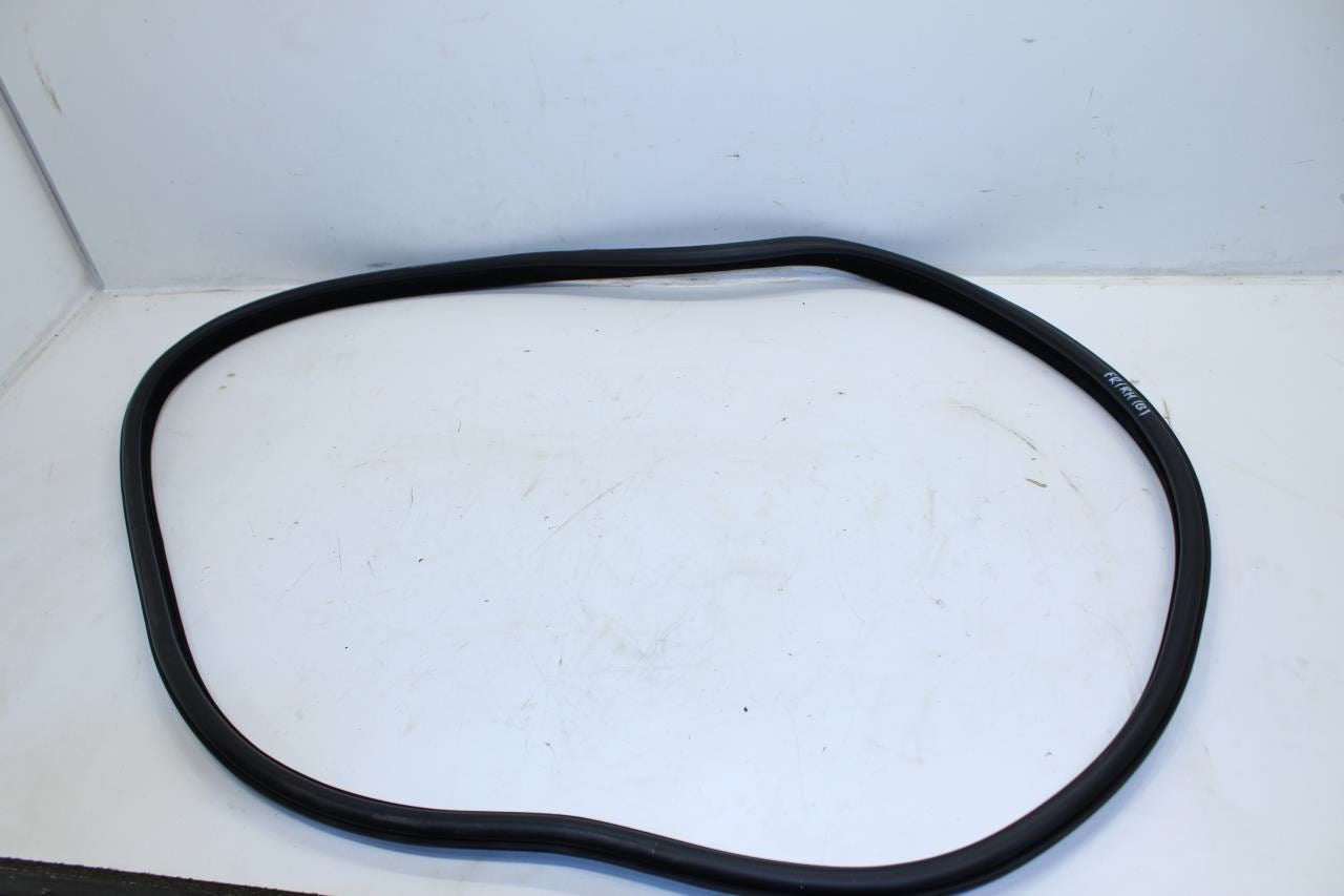 2017-2020 Jaguar XE R-Dynamic S Front Right Door Weatherstrip On Body T4N20984 - Alshned Auto Parts