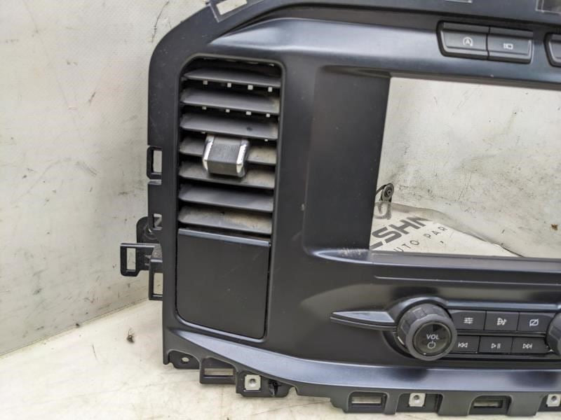 21-22 Ford F150 Dash Radio Faceplate Control Panel w/ Trim Bezel and Air Vents2