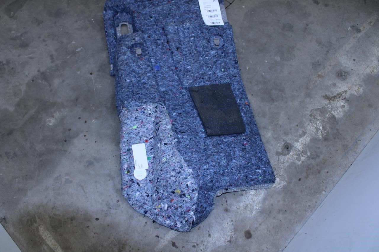 18-24 GMC Terrain Denali Front Left Floor Interior Carpet Cover Mat 84618500 OEM - Alshned Auto Parts